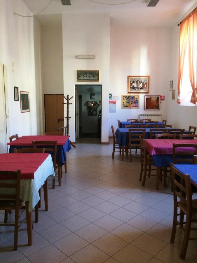 ホテル Residenza Pitigliano Gens Petilia - Nuova Gestione エクステリア 写真