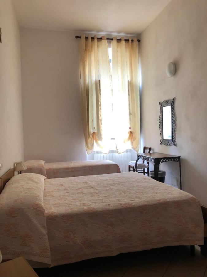 ホテル Residenza Pitigliano Gens Petilia - Nuova Gestione エクステリア 写真