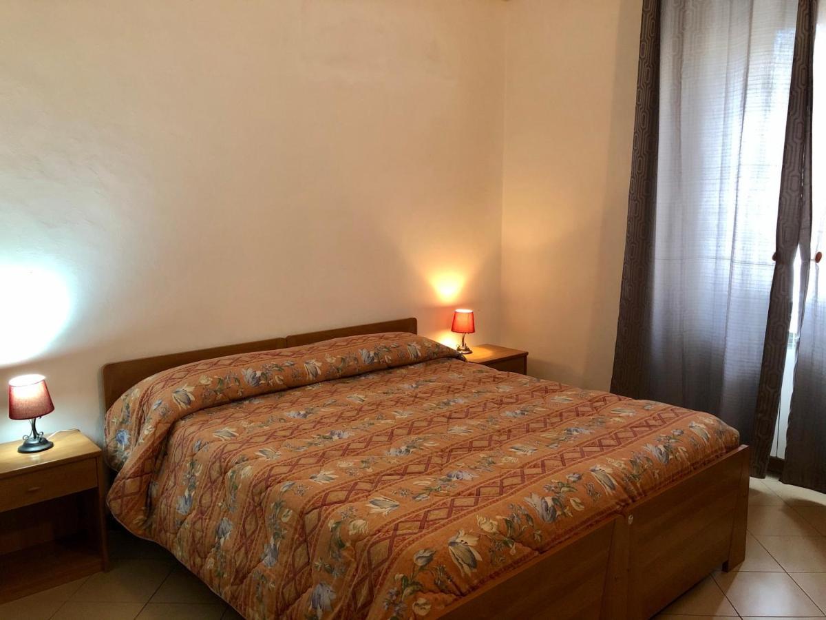 ホテル Residenza Pitigliano Gens Petilia - Nuova Gestione エクステリア 写真