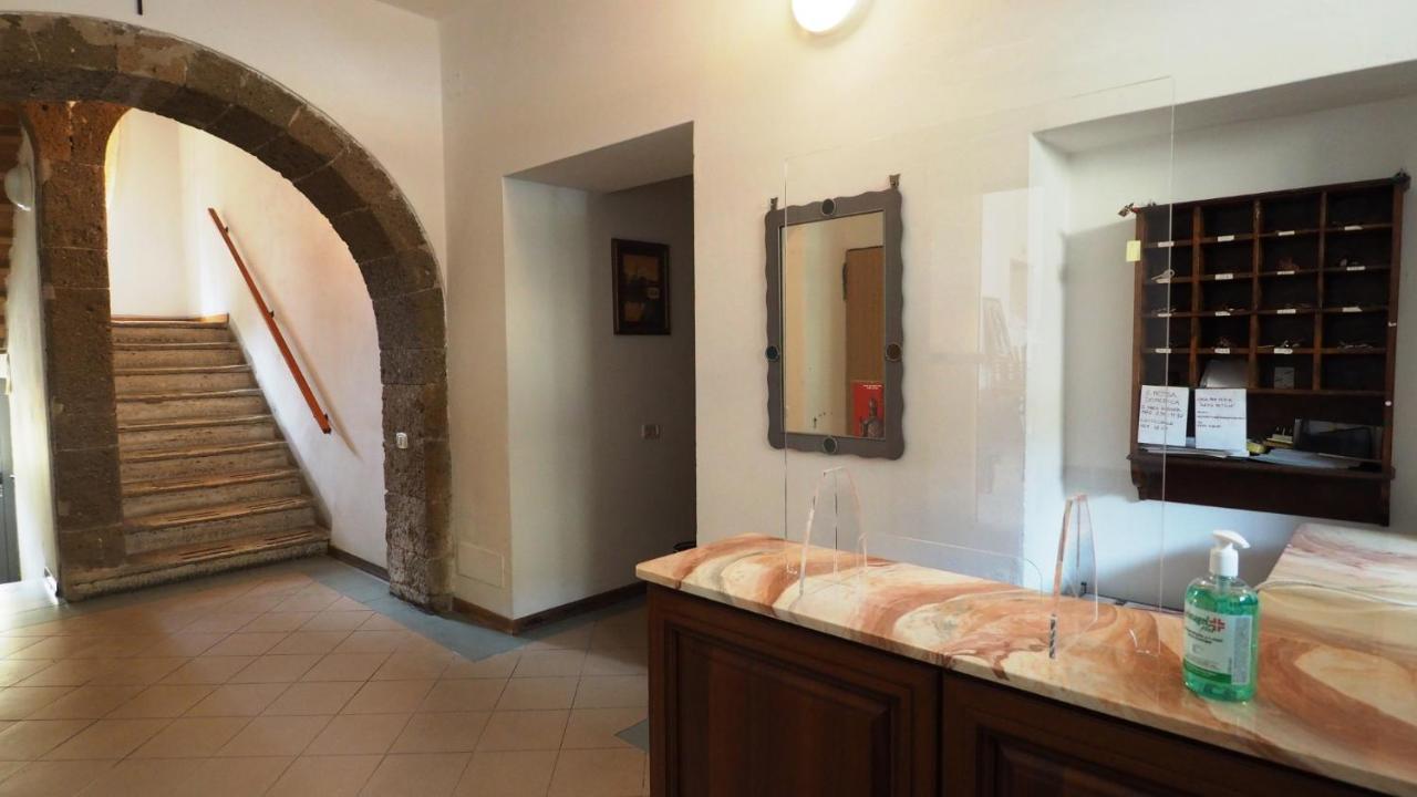 ホテル Residenza Pitigliano Gens Petilia - Nuova Gestione エクステリア 写真